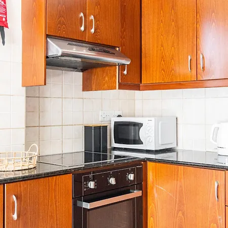 Market View - Near The Appartement Larnaca