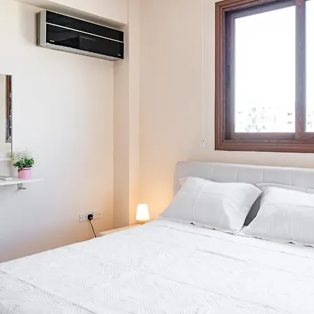 Market View - Near The アパート *