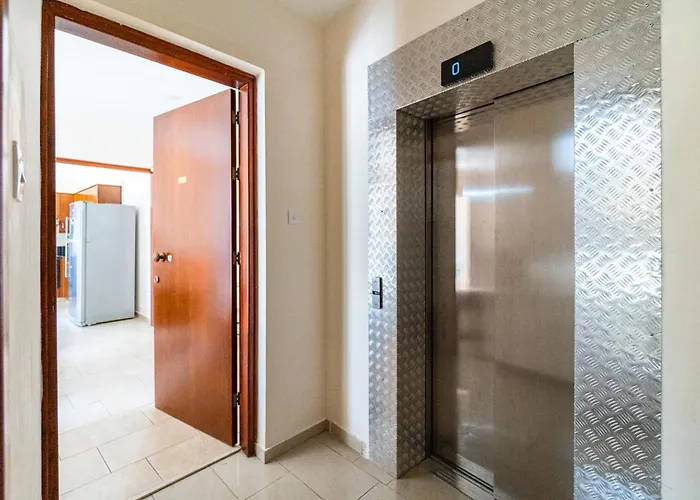 Apartamento Market View - Near The Larnaca