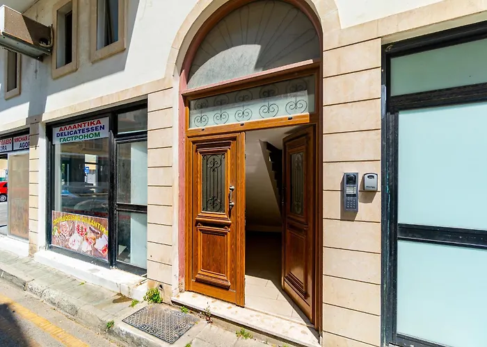 Market View - Near The Apartamento Larnaca